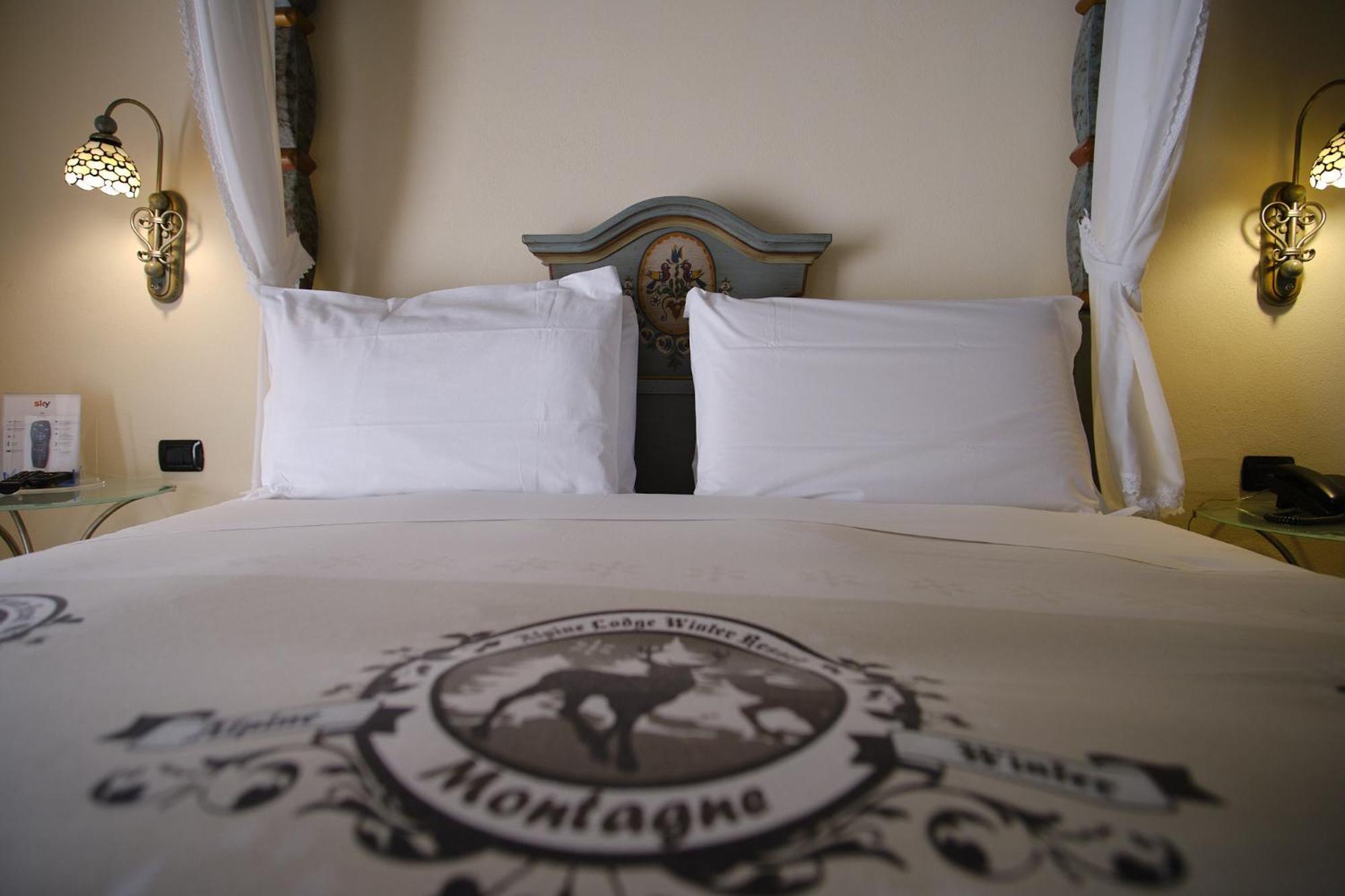 Hotel Bes & Spa Claviere Exterior foto